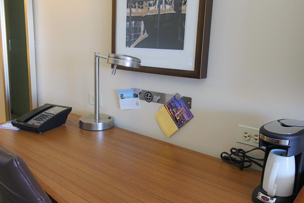Hyatt Place Chicago-South/University Medical Center Номер фото