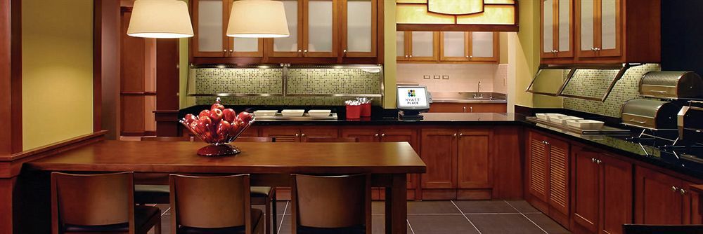 Hyatt Place Chicago-South/University Medical Center Екстер'єр фото