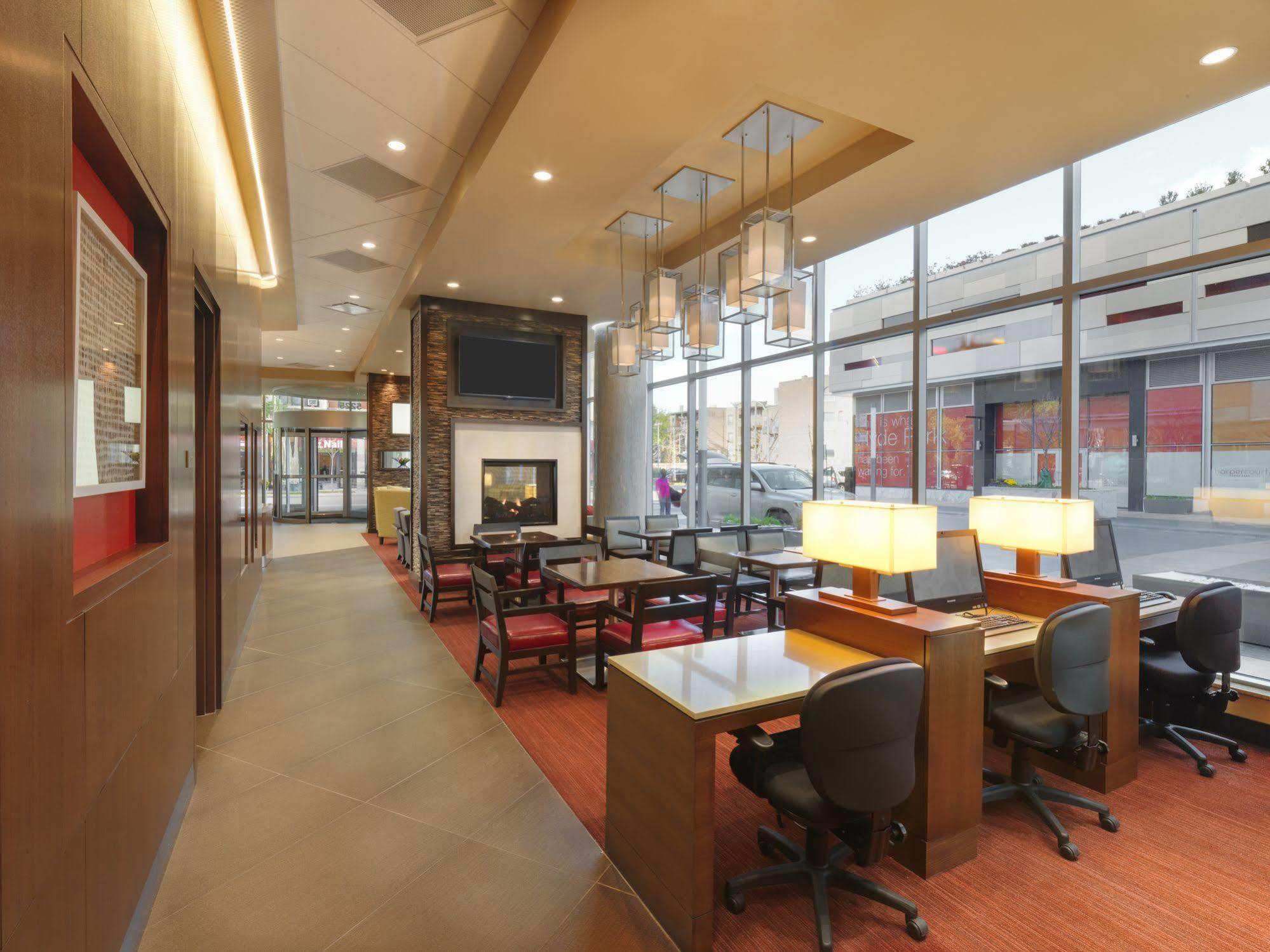 Hyatt Place Chicago-South/University Medical Center Екстер'єр фото